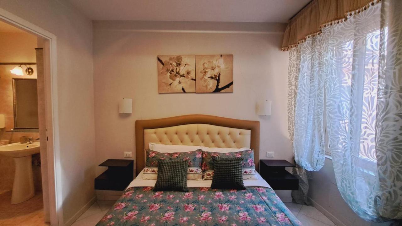 B&B Andy&Lu ローマ エクステリア 写真